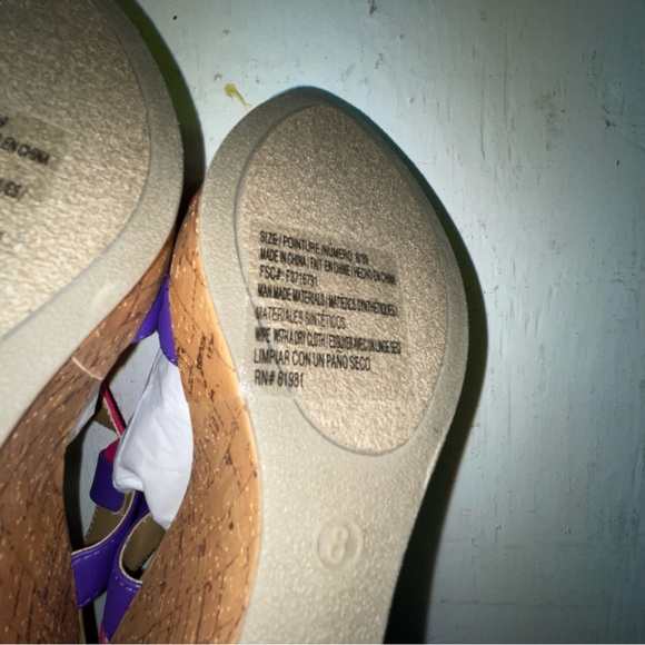 Pink and Purple Sandle Wedges Size 8 - Picture 5 of 5